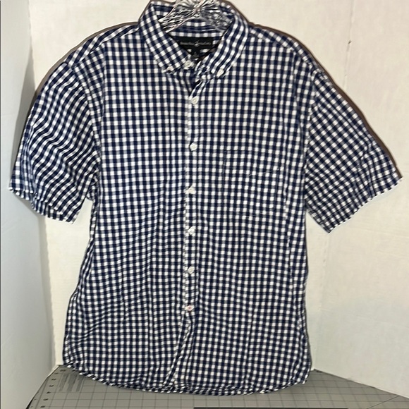 Beverly Hills Polo Club Blue and White Casual Button Down Shirt - Picture 1 of 3